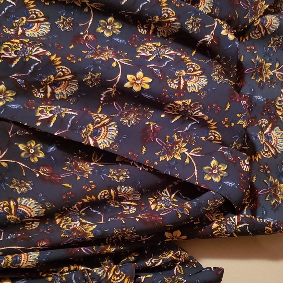 Cute IZ Byer top, excellent condition! - Picture 2 of 7